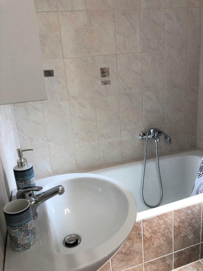 Bohem Apartment Near Athens Airport Spáta Eksteriør bilde